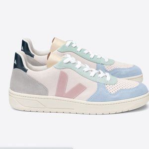 Veja V-10 Suede Womens Sneaker Sz 41
